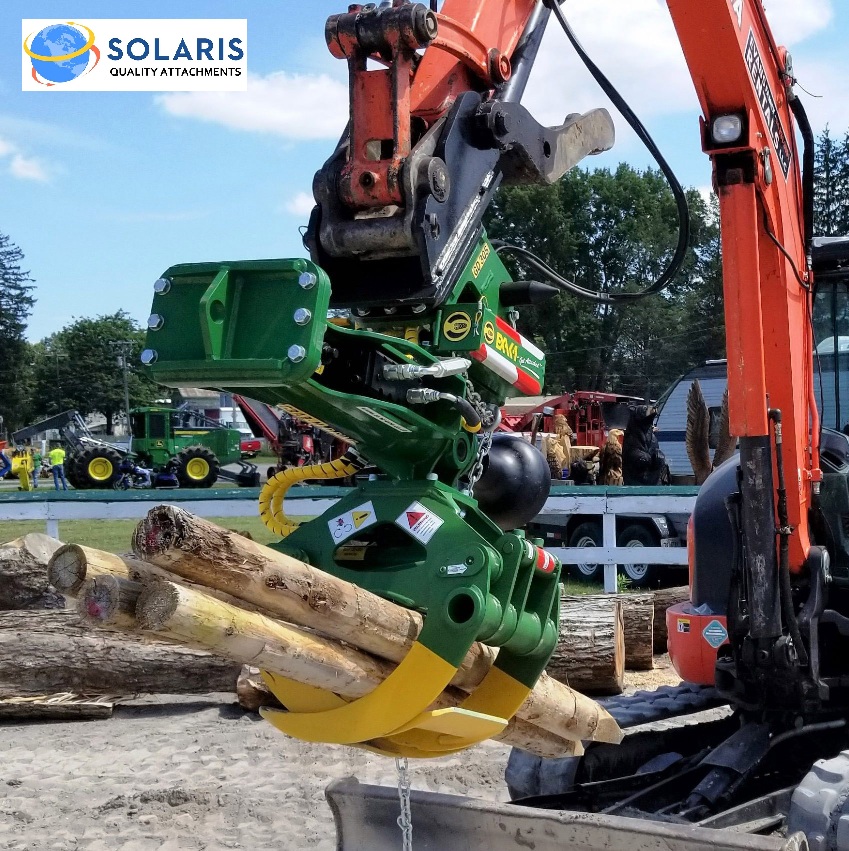Solaris Grab-N-Drive on Excavator Close up-7